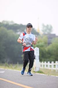 BIB: 770
                            <button type="button" onclick="openModal(6352314)" class="btn btn-primary btn-sm float-right btn-popup" data-toggle="modal" data-target=".modal-high-quality">
                        <i class="fas fa-shopping-cart"></i> Add to Cart
                    </button>
                                            <button type="button" onclick="isThisMe(6352314, true)" class="btn btn-success btn-sm float-right btn-popup btn-isme hidden" data-toggle="tooltip" data-placement="bottom" title="นี่คือรูปของคุณใช่ไหม คลิกที่นี่เพื่อเอาเข้าอัลบั้ม">
                        <i class="fas fa-plus"></i> Add to album
                    </button>
                    <button type="button" onclick="isThisMe(6352314, false)" class="btn btn-warning btn-sm float-right btn-popup btn-isnotme hidden">
                        <i class="fas fa-ban"></i> Remove from album
                    </button>