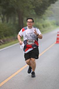 BIB: 7042
                            <button type="button" onclick="openModal(6350997)" class="btn btn-primary btn-sm float-right btn-popup" data-toggle="modal" data-target=".modal-high-quality">
                        <i class="fas fa-shopping-cart"></i> Add to Cart
                    </button>
                                            <button type="button" onclick="isThisMe(6350997, true)" class="btn btn-success btn-sm float-right btn-popup btn-isme hidden" data-toggle="tooltip" data-placement="bottom" title="นี่คือรูปของคุณใช่ไหม คลิกที่นี่เพื่อเอาเข้าอัลบั้ม">
                        <i class="fas fa-plus"></i> Add to album
                    </button>
                    <button type="button" onclick="isThisMe(6350997, false)" class="btn btn-warning btn-sm float-right btn-popup btn-isnotme hidden">
                        <i class="fas fa-ban"></i> Remove from album
                    </button>