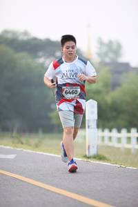 BIB: 6460
                            <button type="button" onclick="openModal(6351967)" class="btn btn-primary btn-sm float-right btn-popup" data-toggle="modal" data-target=".modal-high-quality">
                        <i class="fas fa-shopping-cart"></i> Add to Cart
                    </button>
                                            <button type="button" onclick="isThisMe(6351967, true)" class="btn btn-success btn-sm float-right btn-popup btn-isme hidden" data-toggle="tooltip" data-placement="bottom" title="นี่คือรูปของคุณใช่ไหม คลิกที่นี่เพื่อเอาเข้าอัลบั้ม">
                        <i class="fas fa-plus"></i> Add to album
                    </button>
                    <button type="button" onclick="isThisMe(6351967, false)" class="btn btn-warning btn-sm float-right btn-popup btn-isnotme hidden">
                        <i class="fas fa-ban"></i> Remove from album
                    </button>