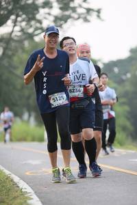 BIB: 6234, 5125
                            <button type="button" onclick="openModal(6352409)" class="btn btn-primary btn-sm float-right btn-popup" data-toggle="modal" data-target=".modal-high-quality">
                        <i class="fas fa-shopping-cart"></i> Add to Cart
                    </button>
                                            <button type="button" onclick="isThisMe(6352409, true)" class="btn btn-success btn-sm float-right btn-popup btn-isme hidden" data-toggle="tooltip" data-placement="bottom" title="นี่คือรูปของคุณใช่ไหม คลิกที่นี่เพื่อเอาเข้าอัลบั้ม">
                        <i class="fas fa-plus"></i> Add to album
                    </button>
                    <button type="button" onclick="isThisMe(6352409, false)" class="btn btn-warning btn-sm float-right btn-popup btn-isnotme hidden">
                        <i class="fas fa-ban"></i> Remove from album
                    </button>