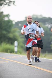 BIB: 6420
                            <button type="button" onclick="openModal(6352190)" class="btn btn-primary btn-sm float-right btn-popup" data-toggle="modal" data-target=".modal-high-quality">
                        <i class="fas fa-shopping-cart"></i> Add to Cart
                    </button>
                                            <button type="button" onclick="isThisMe(6352190, true)" class="btn btn-success btn-sm float-right btn-popup btn-isme hidden" data-toggle="tooltip" data-placement="bottom" title="นี่คือรูปของคุณใช่ไหม คลิกที่นี่เพื่อเอาเข้าอัลบั้ม">
                        <i class="fas fa-plus"></i> Add to album
                    </button>
                    <button type="button" onclick="isThisMe(6352190, false)" class="btn btn-warning btn-sm float-right btn-popup btn-isnotme hidden">
                        <i class="fas fa-ban"></i> Remove from album
                    </button>