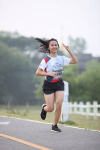 BIB: 150
                            <button type="button" onclick="openModal(6351780)" class="btn btn-primary btn-sm float-right btn-popup" data-toggle="modal" data-target=".modal-high-quality">
                        <i class="fas fa-shopping-cart"></i> Add to Cart
                    </button>
                                            <button type="button" onclick="isThisMe(6351780, true)" class="btn btn-success btn-sm float-right btn-popup btn-isme hidden" data-toggle="tooltip" data-placement="bottom" title="นี่คือรูปของคุณใช่ไหม คลิกที่นี่เพื่อเอาเข้าอัลบั้ม">
                        <i class="fas fa-plus"></i> Add to album
                    </button>
                    <button type="button" onclick="isThisMe(6351780, false)" class="btn btn-warning btn-sm float-right btn-popup btn-isnotme hidden">
                        <i class="fas fa-ban"></i> Remove from album
                    </button>