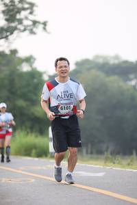 BIB: 6101
                            <button type="button" onclick="openModal(6352331)" class="btn btn-primary btn-sm float-right btn-popup" data-toggle="modal" data-target=".modal-high-quality">
                        <i class="fas fa-shopping-cart"></i> Add to Cart
                    </button>
                                            <button type="button" onclick="isThisMe(6352331, true)" class="btn btn-success btn-sm float-right btn-popup btn-isme hidden" data-toggle="tooltip" data-placement="bottom" title="นี่คือรูปของคุณใช่ไหม คลิกที่นี่เพื่อเอาเข้าอัลบั้ม">
                        <i class="fas fa-plus"></i> Add to album
                    </button>
                    <button type="button" onclick="isThisMe(6352331, false)" class="btn btn-warning btn-sm float-right btn-popup btn-isnotme hidden">
                        <i class="fas fa-ban"></i> Remove from album
                    </button>