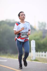 BIB: 6572
                            <button type="button" onclick="openModal(6352079)" class="btn btn-primary btn-sm float-right btn-popup" data-toggle="modal" data-target=".modal-high-quality">
                        <i class="fas fa-shopping-cart"></i> Add to Cart
                    </button>
                                            <button type="button" onclick="isThisMe(6352079, true)" class="btn btn-success btn-sm float-right btn-popup btn-isme hidden" data-toggle="tooltip" data-placement="bottom" title="นี่คือรูปของคุณใช่ไหม คลิกที่นี่เพื่อเอาเข้าอัลบั้ม">
                        <i class="fas fa-plus"></i> Add to album
                    </button>
                    <button type="button" onclick="isThisMe(6352079, false)" class="btn btn-warning btn-sm float-right btn-popup btn-isnotme hidden">
                        <i class="fas fa-ban"></i> Remove from album
                    </button>