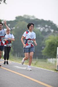 BIB: 646, 6624, 3137
                            <button type="button" onclick="openModal(6351716)" class="btn btn-primary btn-sm float-right btn-popup" data-toggle="modal" data-target=".modal-high-quality">
                        <i class="fas fa-shopping-cart"></i> Add to Cart
                    </button>
                                            <button type="button" onclick="isThisMe(6351716, true)" class="btn btn-success btn-sm float-right btn-popup btn-isme hidden" data-toggle="tooltip" data-placement="bottom" title="นี่คือรูปของคุณใช่ไหม คลิกที่นี่เพื่อเอาเข้าอัลบั้ม">
                        <i class="fas fa-plus"></i> Add to album
                    </button>
                    <button type="button" onclick="isThisMe(6351716, false)" class="btn btn-warning btn-sm float-right btn-popup btn-isnotme hidden">
                        <i class="fas fa-ban"></i> Remove from album
                    </button>