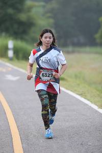 BIB: 6327
                            <button type="button" onclick="openModal(6351535)" class="btn btn-primary btn-sm float-right btn-popup" data-toggle="modal" data-target=".modal-high-quality">
                        <i class="fas fa-shopping-cart"></i> Add to Cart
                    </button>
                                            <button type="button" onclick="isThisMe(6351535, true)" class="btn btn-success btn-sm float-right btn-popup btn-isme hidden" data-toggle="tooltip" data-placement="bottom" title="นี่คือรูปของคุณใช่ไหม คลิกที่นี่เพื่อเอาเข้าอัลบั้ม">
                        <i class="fas fa-plus"></i> Add to album
                    </button>
                    <button type="button" onclick="isThisMe(6351535, false)" class="btn btn-warning btn-sm float-right btn-popup btn-isnotme hidden">
                        <i class="fas fa-ban"></i> Remove from album
                    </button>