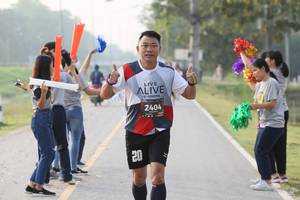 BIB: 2404
                            <button type="button" onclick="openModal(6347907)" class="btn btn-primary btn-sm float-right btn-popup" data-toggle="modal" data-target=".modal-high-quality">
                        <i class="fas fa-shopping-cart"></i> Add to Cart
                    </button>
                                            <button type="button" onclick="isThisMe(6347907, true)" class="btn btn-success btn-sm float-right btn-popup btn-isme hidden" data-toggle="tooltip" data-placement="bottom" title="นี่คือรูปของคุณใช่ไหม คลิกที่นี่เพื่อเอาเข้าอัลบั้ม">
                        <i class="fas fa-plus"></i> Add to album
                    </button>
                    <button type="button" onclick="isThisMe(6347907, false)" class="btn btn-warning btn-sm float-right btn-popup btn-isnotme hidden">
                        <i class="fas fa-ban"></i> Remove from album
                    </button>