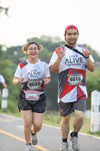 BIB: 6016, 6020
                            <button type="button" onclick="openModal(6346727)" class="btn btn-primary btn-sm float-right btn-popup" data-toggle="modal" data-target=".modal-high-quality">
                        <i class="fas fa-shopping-cart"></i> Add to Cart
                    </button>
                                            <button type="button" onclick="isThisMe(6346727, true)" class="btn btn-success btn-sm float-right btn-popup btn-isme hidden" data-toggle="tooltip" data-placement="bottom" title="นี่คือรูปของคุณใช่ไหม คลิกที่นี่เพื่อเอาเข้าอัลบั้ม">
                        <i class="fas fa-plus"></i> Add to album
                    </button>
                    <button type="button" onclick="isThisMe(6346727, false)" class="btn btn-warning btn-sm float-right btn-popup btn-isnotme hidden">
                        <i class="fas fa-ban"></i> Remove from album
                    </button>