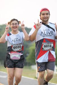 BIB: 6020, 6016
                            <button type="button" onclick="openModal(6346732)" class="btn btn-primary btn-sm float-right btn-popup" data-toggle="modal" data-target=".modal-high-quality">
                        <i class="fas fa-shopping-cart"></i> Add to Cart
                    </button>
                                            <button type="button" onclick="isThisMe(6346732, true)" class="btn btn-success btn-sm float-right btn-popup btn-isme hidden" data-toggle="tooltip" data-placement="bottom" title="นี่คือรูปของคุณใช่ไหม คลิกที่นี่เพื่อเอาเข้าอัลบั้ม">
                        <i class="fas fa-plus"></i> Add to album
                    </button>
                    <button type="button" onclick="isThisMe(6346732, false)" class="btn btn-warning btn-sm float-right btn-popup btn-isnotme hidden">
                        <i class="fas fa-ban"></i> Remove from album
                    </button>