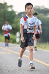 BIB: 7090
                            <button type="button" onclick="openModal(6346810)" class="btn btn-primary btn-sm float-right btn-popup" data-toggle="modal" data-target=".modal-high-quality">
                        <i class="fas fa-shopping-cart"></i> Add to Cart
                    </button>
                                            <button type="button" onclick="isThisMe(6346810, true)" class="btn btn-success btn-sm float-right btn-popup btn-isme hidden" data-toggle="tooltip" data-placement="bottom" title="นี่คือรูปของคุณใช่ไหม คลิกที่นี่เพื่อเอาเข้าอัลบั้ม">
                        <i class="fas fa-plus"></i> Add to album
                    </button>
                    <button type="button" onclick="isThisMe(6346810, false)" class="btn btn-warning btn-sm float-right btn-popup btn-isnotme hidden">
                        <i class="fas fa-ban"></i> Remove from album
                    </button>