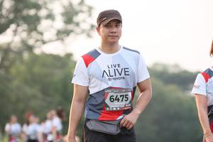 BIB: 6475
                            <button type="button" onclick="openModal(6346945)" class="btn btn-primary btn-sm float-right btn-popup" data-toggle="modal" data-target=".modal-high-quality">
                        <i class="fas fa-shopping-cart"></i> Add to Cart
                    </button>
                                            <button type="button" onclick="isThisMe(6346945, true)" class="btn btn-success btn-sm float-right btn-popup btn-isme hidden" data-toggle="tooltip" data-placement="bottom" title="นี่คือรูปของคุณใช่ไหม คลิกที่นี่เพื่อเอาเข้าอัลบั้ม">
                        <i class="fas fa-plus"></i> Add to album
                    </button>
                    <button type="button" onclick="isThisMe(6346945, false)" class="btn btn-warning btn-sm float-right btn-popup btn-isnotme hidden">
                        <i class="fas fa-ban"></i> Remove from album
                    </button>