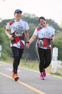 BIB: 7013, 7091
                            <button type="button" onclick="openModal(6346677)" class="btn btn-primary btn-sm float-right btn-popup" data-toggle="modal" data-target=".modal-high-quality">
                        <i class="fas fa-shopping-cart"></i> Add to Cart
                    </button>
                                            <button type="button" onclick="isThisMe(6346677, true)" class="btn btn-success btn-sm float-right btn-popup btn-isme hidden" data-toggle="tooltip" data-placement="bottom" title="นี่คือรูปของคุณใช่ไหม คลิกที่นี่เพื่อเอาเข้าอัลบั้ม">
                        <i class="fas fa-plus"></i> Add to album
                    </button>
                    <button type="button" onclick="isThisMe(6346677, false)" class="btn btn-warning btn-sm float-right btn-popup btn-isnotme hidden">
                        <i class="fas fa-ban"></i> Remove from album
                    </button>