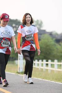 BIB: 6633, 6538
                            <button type="button" onclick="openModal(6347126)" class="btn btn-primary btn-sm float-right btn-popup" data-toggle="modal" data-target=".modal-high-quality">
                        <i class="fas fa-shopping-cart"></i> Add to Cart
                    </button>
                                            <button type="button" onclick="isThisMe(6347126, true)" class="btn btn-success btn-sm float-right btn-popup btn-isme hidden" data-toggle="tooltip" data-placement="bottom" title="นี่คือรูปของคุณใช่ไหม คลิกที่นี่เพื่อเอาเข้าอัลบั้ม">
                        <i class="fas fa-plus"></i> Add to album
                    </button>
                    <button type="button" onclick="isThisMe(6347126, false)" class="btn btn-warning btn-sm float-right btn-popup btn-isnotme hidden">
                        <i class="fas fa-ban"></i> Remove from album
                    </button>