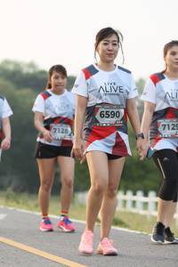 BIB: 6590, 7129, 7128
                            <button type="button" onclick="openModal(6347491)" class="btn btn-primary btn-sm float-right btn-popup" data-toggle="modal" data-target=".modal-high-quality">
                        <i class="fas fa-shopping-cart"></i> Add to Cart
                    </button>
                                            <button type="button" onclick="isThisMe(6347491, true)" class="btn btn-success btn-sm float-right btn-popup btn-isme hidden" data-toggle="tooltip" data-placement="bottom" title="นี่คือรูปของคุณใช่ไหม คลิกที่นี่เพื่อเอาเข้าอัลบั้ม">
                        <i class="fas fa-plus"></i> Add to album
                    </button>
                    <button type="button" onclick="isThisMe(6347491, false)" class="btn btn-warning btn-sm float-right btn-popup btn-isnotme hidden">
                        <i class="fas fa-ban"></i> Remove from album
                    </button>