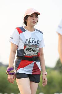 BIB: 6546
                            <button type="button" onclick="openModal(6347164)" class="btn btn-primary btn-sm float-right btn-popup" data-toggle="modal" data-target=".modal-high-quality">
                        <i class="fas fa-shopping-cart"></i> Add to Cart
                    </button>
                                            <button type="button" onclick="isThisMe(6347164, true)" class="btn btn-success btn-sm float-right btn-popup btn-isme hidden" data-toggle="tooltip" data-placement="bottom" title="นี่คือรูปของคุณใช่ไหม คลิกที่นี่เพื่อเอาเข้าอัลบั้ม">
                        <i class="fas fa-plus"></i> Add to album
                    </button>
                    <button type="button" onclick="isThisMe(6347164, false)" class="btn btn-warning btn-sm float-right btn-popup btn-isnotme hidden">
                        <i class="fas fa-ban"></i> Remove from album
                    </button>