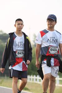 BIB: 6434, 6474
                            <button type="button" onclick="openModal(6347648)" class="btn btn-primary btn-sm float-right btn-popup" data-toggle="modal" data-target=".modal-high-quality">
                        <i class="fas fa-shopping-cart"></i> Add to Cart
                    </button>
                                            <button type="button" onclick="isThisMe(6347648, true)" class="btn btn-success btn-sm float-right btn-popup btn-isme hidden" data-toggle="tooltip" data-placement="bottom" title="นี่คือรูปของคุณใช่ไหม คลิกที่นี่เพื่อเอาเข้าอัลบั้ม">
                        <i class="fas fa-plus"></i> Add to album
                    </button>
                    <button type="button" onclick="isThisMe(6347648, false)" class="btn btn-warning btn-sm float-right btn-popup btn-isnotme hidden">
                        <i class="fas fa-ban"></i> Remove from album
                    </button>