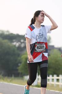 BIB: 6207
                            <button type="button" onclick="openModal(6347496)" class="btn btn-primary btn-sm float-right btn-popup" data-toggle="modal" data-target=".modal-high-quality">
                        <i class="fas fa-shopping-cart"></i> Add to Cart
                    </button>
                                            <button type="button" onclick="isThisMe(6347496, true)" class="btn btn-success btn-sm float-right btn-popup btn-isme hidden" data-toggle="tooltip" data-placement="bottom" title="นี่คือรูปของคุณใช่ไหม คลิกที่นี่เพื่อเอาเข้าอัลบั้ม">
                        <i class="fas fa-plus"></i> Add to album
                    </button>
                    <button type="button" onclick="isThisMe(6347496, false)" class="btn btn-warning btn-sm float-right btn-popup btn-isnotme hidden">
                        <i class="fas fa-ban"></i> Remove from album
                    </button>