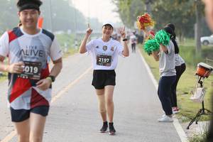 BIB: 2197, 019
                            <button type="button" onclick="openModal(6347792)" class="btn btn-primary btn-sm float-right btn-popup" data-toggle="modal" data-target=".modal-high-quality">
                        <i class="fas fa-shopping-cart"></i> Add to Cart
                    </button>
                                            <button type="button" onclick="isThisMe(6347792, true)" class="btn btn-success btn-sm float-right btn-popup btn-isme hidden" data-toggle="tooltip" data-placement="bottom" title="นี่คือรูปของคุณใช่ไหม คลิกที่นี่เพื่อเอาเข้าอัลบั้ม">
                        <i class="fas fa-plus"></i> Add to album
                    </button>
                    <button type="button" onclick="isThisMe(6347792, false)" class="btn btn-warning btn-sm float-right btn-popup btn-isnotme hidden">
                        <i class="fas fa-ban"></i> Remove from album
                    </button>