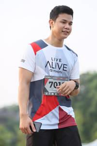 BIB: 
                            <button type="button" onclick="openModal(6346911)" class="btn btn-primary btn-sm float-right btn-popup" data-toggle="modal" data-target=".modal-high-quality">
                        <i class="fas fa-shopping-cart"></i> Add to Cart
                    </button>
                                            <button type="button" onclick="isThisMe(6346911, true)" class="btn btn-success btn-sm float-right btn-popup btn-isme hidden" data-toggle="tooltip" data-placement="bottom" title="นี่คือรูปของคุณใช่ไหม คลิกที่นี่เพื่อเอาเข้าอัลบั้ม">
                        <i class="fas fa-plus"></i> Add to album
                    </button>
                    <button type="button" onclick="isThisMe(6346911, false)" class="btn btn-warning btn-sm float-right btn-popup btn-isnotme hidden">
                        <i class="fas fa-ban"></i> Remove from album
                    </button>