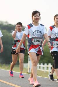 BIB: 6590, 712
                            <button type="button" onclick="openModal(6347492)" class="btn btn-primary btn-sm float-right btn-popup" data-toggle="modal" data-target=".modal-high-quality">
                        <i class="fas fa-shopping-cart"></i> Add to Cart
                    </button>
                                            <button type="button" onclick="isThisMe(6347492, true)" class="btn btn-success btn-sm float-right btn-popup btn-isme hidden" data-toggle="tooltip" data-placement="bottom" title="นี่คือรูปของคุณใช่ไหม คลิกที่นี่เพื่อเอาเข้าอัลบั้ม">
                        <i class="fas fa-plus"></i> Add to album
                    </button>
                    <button type="button" onclick="isThisMe(6347492, false)" class="btn btn-warning btn-sm float-right btn-popup btn-isnotme hidden">
                        <i class="fas fa-ban"></i> Remove from album
                    </button>