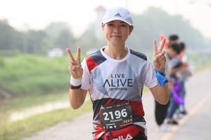 BIB: 2196, 128
                            <button type="button" onclick="openModal(6347750)" class="btn btn-primary btn-sm float-right btn-popup" data-toggle="modal" data-target=".modal-high-quality">
                        <i class="fas fa-shopping-cart"></i> Add to Cart
                    </button>
                                            <button type="button" onclick="isThisMe(6347750, true)" class="btn btn-success btn-sm float-right btn-popup btn-isme hidden" data-toggle="tooltip" data-placement="bottom" title="นี่คือรูปของคุณใช่ไหม คลิกที่นี่เพื่อเอาเข้าอัลบั้ม">
                        <i class="fas fa-plus"></i> Add to album
                    </button>
                    <button type="button" onclick="isThisMe(6347750, false)" class="btn btn-warning btn-sm float-right btn-popup btn-isnotme hidden">
                        <i class="fas fa-ban"></i> Remove from album
                    </button>