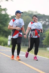 BIB: 7091
                            <button type="button" onclick="openModal(6346670)" class="btn btn-primary btn-sm float-right btn-popup" data-toggle="modal" data-target=".modal-high-quality">
                        <i class="fas fa-shopping-cart"></i> Add to Cart
                    </button>
                                            <button type="button" onclick="isThisMe(6346670, true)" class="btn btn-success btn-sm float-right btn-popup btn-isme hidden" data-toggle="tooltip" data-placement="bottom" title="นี่คือรูปของคุณใช่ไหม คลิกที่นี่เพื่อเอาเข้าอัลบั้ม">
                        <i class="fas fa-plus"></i> Add to album
                    </button>
                    <button type="button" onclick="isThisMe(6346670, false)" class="btn btn-warning btn-sm float-right btn-popup btn-isnotme hidden">
                        <i class="fas fa-ban"></i> Remove from album
                    </button>