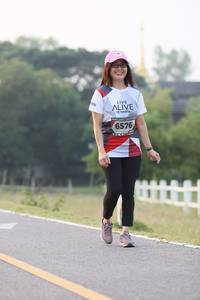 BIB: 6576
                            <button type="button" onclick="openModal(6347259)" class="btn btn-primary btn-sm float-right btn-popup" data-toggle="modal" data-target=".modal-high-quality">
                        <i class="fas fa-shopping-cart"></i> Add to Cart
                    </button>
                                            <button type="button" onclick="isThisMe(6347259, true)" class="btn btn-success btn-sm float-right btn-popup btn-isme hidden" data-toggle="tooltip" data-placement="bottom" title="นี่คือรูปของคุณใช่ไหม คลิกที่นี่เพื่อเอาเข้าอัลบั้ม">
                        <i class="fas fa-plus"></i> Add to album
                    </button>
                    <button type="button" onclick="isThisMe(6347259, false)" class="btn btn-warning btn-sm float-right btn-popup btn-isnotme hidden">
                        <i class="fas fa-ban"></i> Remove from album
                    </button>