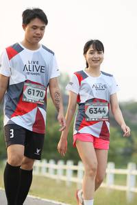 BIB: 6170, 6344
                            <button type="button" onclick="openModal(6347097)" class="btn btn-primary btn-sm float-right btn-popup" data-toggle="modal" data-target=".modal-high-quality">
                        <i class="fas fa-shopping-cart"></i> Add to Cart
                    </button>
                                            <button type="button" onclick="isThisMe(6347097, true)" class="btn btn-success btn-sm float-right btn-popup btn-isme hidden" data-toggle="tooltip" data-placement="bottom" title="นี่คือรูปของคุณใช่ไหม คลิกที่นี่เพื่อเอาเข้าอัลบั้ม">
                        <i class="fas fa-plus"></i> Add to album
                    </button>
                    <button type="button" onclick="isThisMe(6347097, false)" class="btn btn-warning btn-sm float-right btn-popup btn-isnotme hidden">
                        <i class="fas fa-ban"></i> Remove from album
                    </button>