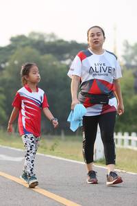 BIB: 
                            <button type="button" onclick="openModal(6347663)" class="btn btn-primary btn-sm float-right btn-popup" data-toggle="modal" data-target=".modal-high-quality">
                        <i class="fas fa-shopping-cart"></i> Add to Cart
                    </button>
                                            <button type="button" onclick="isThisMe(6347663, true)" class="btn btn-success btn-sm float-right btn-popup btn-isme hidden" data-toggle="tooltip" data-placement="bottom" title="นี่คือรูปของคุณใช่ไหม คลิกที่นี่เพื่อเอาเข้าอัลบั้ม">
                        <i class="fas fa-plus"></i> Add to album
                    </button>
                    <button type="button" onclick="isThisMe(6347663, false)" class="btn btn-warning btn-sm float-right btn-popup btn-isnotme hidden">
                        <i class="fas fa-ban"></i> Remove from album
                    </button>