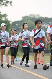 BIB: 7073, 7074, 637
                            <button type="button" onclick="openModal(6348893)" class="btn btn-primary btn-sm float-right btn-popup" data-toggle="modal" data-target=".modal-high-quality">
                        <i class="fas fa-shopping-cart"></i> Add to Cart
                    </button>
                                            <button type="button" onclick="isThisMe(6348893, true)" class="btn btn-success btn-sm float-right btn-popup btn-isme hidden" data-toggle="tooltip" data-placement="bottom" title="นี่คือรูปของคุณใช่ไหม คลิกที่นี่เพื่อเอาเข้าอัลบั้ม">
                        <i class="fas fa-plus"></i> Add to album
                    </button>
                    <button type="button" onclick="isThisMe(6348893, false)" class="btn btn-warning btn-sm float-right btn-popup btn-isnotme hidden">
                        <i class="fas fa-ban"></i> Remove from album
                    </button>