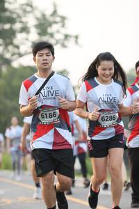 BIB: 6186, 6286
                            <button type="button" onclick="openModal(6350071)" class="btn btn-primary btn-sm float-right btn-popup" data-toggle="modal" data-target=".modal-high-quality">
                        <i class="fas fa-shopping-cart"></i> Add to Cart
                    </button>
                                            <button type="button" onclick="isThisMe(6350071, true)" class="btn btn-success btn-sm float-right btn-popup btn-isme hidden" data-toggle="tooltip" data-placement="bottom" title="นี่คือรูปของคุณใช่ไหม คลิกที่นี่เพื่อเอาเข้าอัลบั้ม">
                        <i class="fas fa-plus"></i> Add to album
                    </button>
                    <button type="button" onclick="isThisMe(6350071, false)" class="btn btn-warning btn-sm float-right btn-popup btn-isnotme hidden">
                        <i class="fas fa-ban"></i> Remove from album
                    </button>