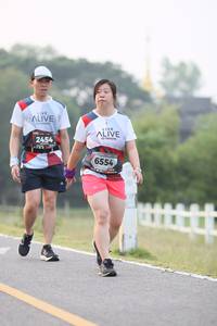 BIB: 2454, 6554
                            <button type="button" onclick="openModal(6349661)" class="btn btn-primary btn-sm float-right btn-popup" data-toggle="modal" data-target=".modal-high-quality">
                        <i class="fas fa-shopping-cart"></i> Add to Cart
                    </button>
                                            <button type="button" onclick="isThisMe(6349661, true)" class="btn btn-success btn-sm float-right btn-popup btn-isme hidden" data-toggle="tooltip" data-placement="bottom" title="นี่คือรูปของคุณใช่ไหม คลิกที่นี่เพื่อเอาเข้าอัลบั้ม">
                        <i class="fas fa-plus"></i> Add to album
                    </button>
                    <button type="button" onclick="isThisMe(6349661, false)" class="btn btn-warning btn-sm float-right btn-popup btn-isnotme hidden">
                        <i class="fas fa-ban"></i> Remove from album
                    </button>