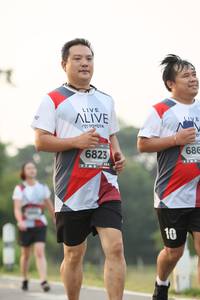 BIB: 686, 6823
                            <button type="button" onclick="openModal(6350053)" class="btn btn-primary btn-sm float-right btn-popup" data-toggle="modal" data-target=".modal-high-quality">
                        <i class="fas fa-shopping-cart"></i> Add to Cart
                    </button>
                                            <button type="button" onclick="isThisMe(6350053, true)" class="btn btn-success btn-sm float-right btn-popup btn-isme hidden" data-toggle="tooltip" data-placement="bottom" title="นี่คือรูปของคุณใช่ไหม คลิกที่นี่เพื่อเอาเข้าอัลบั้ม">
                        <i class="fas fa-plus"></i> Add to album
                    </button>
                    <button type="button" onclick="isThisMe(6350053, false)" class="btn btn-warning btn-sm float-right btn-popup btn-isnotme hidden">
                        <i class="fas fa-ban"></i> Remove from album
                    </button>