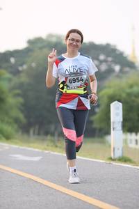 BIB: 6954
                            <button type="button" onclick="openModal(6349928)" class="btn btn-primary btn-sm float-right btn-popup" data-toggle="modal" data-target=".modal-high-quality">
                        <i class="fas fa-shopping-cart"></i> Add to Cart
                    </button>
                                            <button type="button" onclick="isThisMe(6349928, true)" class="btn btn-success btn-sm float-right btn-popup btn-isme hidden" data-toggle="tooltip" data-placement="bottom" title="นี่คือรูปของคุณใช่ไหม คลิกที่นี่เพื่อเอาเข้าอัลบั้ม">
                        <i class="fas fa-plus"></i> Add to album
                    </button>
                    <button type="button" onclick="isThisMe(6349928, false)" class="btn btn-warning btn-sm float-right btn-popup btn-isnotme hidden">
                        <i class="fas fa-ban"></i> Remove from album
                    </button>