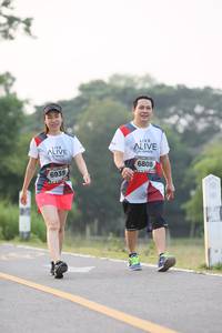 BIB: 6808, 6939
                            <button type="button" onclick="openModal(6350019)" class="btn btn-primary btn-sm float-right btn-popup" data-toggle="modal" data-target=".modal-high-quality">
                        <i class="fas fa-shopping-cart"></i> Add to Cart
                    </button>
                                            <button type="button" onclick="isThisMe(6350019, true)" class="btn btn-success btn-sm float-right btn-popup btn-isme hidden" data-toggle="tooltip" data-placement="bottom" title="นี่คือรูปของคุณใช่ไหม คลิกที่นี่เพื่อเอาเข้าอัลบั้ม">
                        <i class="fas fa-plus"></i> Add to album
                    </button>
                    <button type="button" onclick="isThisMe(6350019, false)" class="btn btn-warning btn-sm float-right btn-popup btn-isnotme hidden">
                        <i class="fas fa-ban"></i> Remove from album
                    </button>