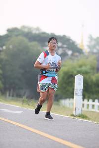 BIB: 5553
                            <button type="button" onclick="openModal(6349500)" class="btn btn-primary btn-sm float-right btn-popup" data-toggle="modal" data-target=".modal-high-quality">
                        <i class="fas fa-shopping-cart"></i> Add to Cart
                    </button>
                                            <button type="button" onclick="isThisMe(6349500, true)" class="btn btn-success btn-sm float-right btn-popup btn-isme hidden" data-toggle="tooltip" data-placement="bottom" title="นี่คือรูปของคุณใช่ไหม คลิกที่นี่เพื่อเอาเข้าอัลบั้ม">
                        <i class="fas fa-plus"></i> Add to album
                    </button>
                    <button type="button" onclick="isThisMe(6349500, false)" class="btn btn-warning btn-sm float-right btn-popup btn-isnotme hidden">
                        <i class="fas fa-ban"></i> Remove from album
                    </button>