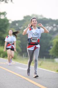 BIB: 6025
                            <button type="button" onclick="openModal(6349773)" class="btn btn-primary btn-sm float-right btn-popup" data-toggle="modal" data-target=".modal-high-quality">
                        <i class="fas fa-shopping-cart"></i> Add to Cart
                    </button>
                                            <button type="button" onclick="isThisMe(6349773, true)" class="btn btn-success btn-sm float-right btn-popup btn-isme hidden" data-toggle="tooltip" data-placement="bottom" title="นี่คือรูปของคุณใช่ไหม คลิกที่นี่เพื่อเอาเข้าอัลบั้ม">
                        <i class="fas fa-plus"></i> Add to album
                    </button>
                    <button type="button" onclick="isThisMe(6349773, false)" class="btn btn-warning btn-sm float-right btn-popup btn-isnotme hidden">
                        <i class="fas fa-ban"></i> Remove from album
                    </button>