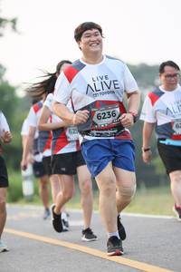 BIB: 6236, 629
                            <button type="button" onclick="openModal(6349588)" class="btn btn-primary btn-sm float-right btn-popup" data-toggle="modal" data-target=".modal-high-quality">
                        <i class="fas fa-shopping-cart"></i> Add to Cart
                    </button>
                                            <button type="button" onclick="isThisMe(6349588, true)" class="btn btn-success btn-sm float-right btn-popup btn-isme hidden" data-toggle="tooltip" data-placement="bottom" title="นี่คือรูปของคุณใช่ไหม คลิกที่นี่เพื่อเอาเข้าอัลบั้ม">
                        <i class="fas fa-plus"></i> Add to album
                    </button>
                    <button type="button" onclick="isThisMe(6349588, false)" class="btn btn-warning btn-sm float-right btn-popup btn-isnotme hidden">
                        <i class="fas fa-ban"></i> Remove from album
                    </button>