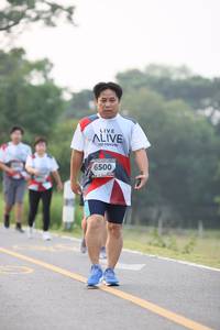 BIB: 6500
                            <button type="button" onclick="openModal(6349634)" class="btn btn-primary btn-sm float-right btn-popup" data-toggle="modal" data-target=".modal-high-quality">
                        <i class="fas fa-shopping-cart"></i> Add to Cart
                    </button>
                                            <button type="button" onclick="isThisMe(6349634, true)" class="btn btn-success btn-sm float-right btn-popup btn-isme hidden" data-toggle="tooltip" data-placement="bottom" title="นี่คือรูปของคุณใช่ไหม คลิกที่นี่เพื่อเอาเข้าอัลบั้ม">
                        <i class="fas fa-plus"></i> Add to album
                    </button>
                    <button type="button" onclick="isThisMe(6349634, false)" class="btn btn-warning btn-sm float-right btn-popup btn-isnotme hidden">
                        <i class="fas fa-ban"></i> Remove from album
                    </button>