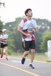 BIB: 7181
                            <button type="button" onclick="openModal(6349719)" class="btn btn-primary btn-sm float-right btn-popup" data-toggle="modal" data-target=".modal-high-quality">
                        <i class="fas fa-shopping-cart"></i> Add to Cart
                    </button>
                                            <button type="button" onclick="isThisMe(6349719, true)" class="btn btn-success btn-sm float-right btn-popup btn-isme hidden" data-toggle="tooltip" data-placement="bottom" title="นี่คือรูปของคุณใช่ไหม คลิกที่นี่เพื่อเอาเข้าอัลบั้ม">
                        <i class="fas fa-plus"></i> Add to album
                    </button>
                    <button type="button" onclick="isThisMe(6349719, false)" class="btn btn-warning btn-sm float-right btn-popup btn-isnotme hidden">
                        <i class="fas fa-ban"></i> Remove from album
                    </button>