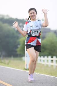 BIB: 6021
                            <button type="button" onclick="openModal(6349779)" class="btn btn-primary btn-sm float-right btn-popup" data-toggle="modal" data-target=".modal-high-quality">
                        <i class="fas fa-shopping-cart"></i> Add to Cart
                    </button>
                                            <button type="button" onclick="isThisMe(6349779, true)" class="btn btn-success btn-sm float-right btn-popup btn-isme hidden" data-toggle="tooltip" data-placement="bottom" title="นี่คือรูปของคุณใช่ไหม คลิกที่นี่เพื่อเอาเข้าอัลบั้ม">
                        <i class="fas fa-plus"></i> Add to album
                    </button>
                    <button type="button" onclick="isThisMe(6349779, false)" class="btn btn-warning btn-sm float-right btn-popup btn-isnotme hidden">
                        <i class="fas fa-ban"></i> Remove from album
                    </button>