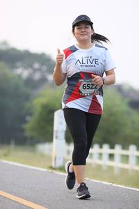 BIB: 6522
                            <button type="button" onclick="openModal(6349225)" class="btn btn-primary btn-sm float-right btn-popup" data-toggle="modal" data-target=".modal-high-quality">
                        <i class="fas fa-shopping-cart"></i> Add to Cart
                    </button>
                                            <button type="button" onclick="isThisMe(6349225, true)" class="btn btn-success btn-sm float-right btn-popup btn-isme hidden" data-toggle="tooltip" data-placement="bottom" title="นี่คือรูปของคุณใช่ไหม คลิกที่นี่เพื่อเอาเข้าอัลบั้ม">
                        <i class="fas fa-plus"></i> Add to album
                    </button>
                    <button type="button" onclick="isThisMe(6349225, false)" class="btn btn-warning btn-sm float-right btn-popup btn-isnotme hidden">
                        <i class="fas fa-ban"></i> Remove from album
                    </button>