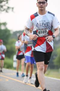 BIB: 6107
                            <button type="button" onclick="openModal(6348658)" class="btn btn-primary btn-sm float-right btn-popup" data-toggle="modal" data-target=".modal-high-quality">
                        <i class="fas fa-shopping-cart"></i> Add to Cart
                    </button>
                                            <button type="button" onclick="isThisMe(6348658, true)" class="btn btn-success btn-sm float-right btn-popup btn-isme hidden" data-toggle="tooltip" data-placement="bottom" title="นี่คือรูปของคุณใช่ไหม คลิกที่นี่เพื่อเอาเข้าอัลบั้ม">
                        <i class="fas fa-plus"></i> Add to album
                    </button>
                    <button type="button" onclick="isThisMe(6348658, false)" class="btn btn-warning btn-sm float-right btn-popup btn-isnotme hidden">
                        <i class="fas fa-ban"></i> Remove from album
                    </button>