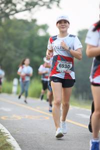 BIB: 6930
                            <button type="button" onclick="openModal(6348749)" class="btn btn-primary btn-sm float-right btn-popup" data-toggle="modal" data-target=".modal-high-quality">
                        <i class="fas fa-shopping-cart"></i> Add to Cart
                    </button>
                                            <button type="button" onclick="isThisMe(6348749, true)" class="btn btn-success btn-sm float-right btn-popup btn-isme hidden" data-toggle="tooltip" data-placement="bottom" title="นี่คือรูปของคุณใช่ไหม คลิกที่นี่เพื่อเอาเข้าอัลบั้ม">
                        <i class="fas fa-plus"></i> Add to album
                    </button>
                    <button type="button" onclick="isThisMe(6348749, false)" class="btn btn-warning btn-sm float-right btn-popup btn-isnotme hidden">
                        <i class="fas fa-ban"></i> Remove from album
                    </button>