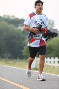 BIB: 6231
                            <button type="button" onclick="openModal(6349955)" class="btn btn-primary btn-sm float-right btn-popup" data-toggle="modal" data-target=".modal-high-quality">
                        <i class="fas fa-shopping-cart"></i> Add to Cart
                    </button>
                                            <button type="button" onclick="isThisMe(6349955, true)" class="btn btn-success btn-sm float-right btn-popup btn-isme hidden" data-toggle="tooltip" data-placement="bottom" title="นี่คือรูปของคุณใช่ไหม คลิกที่นี่เพื่อเอาเข้าอัลบั้ม">
                        <i class="fas fa-plus"></i> Add to album
                    </button>
                    <button type="button" onclick="isThisMe(6349955, false)" class="btn btn-warning btn-sm float-right btn-popup btn-isnotme hidden">
                        <i class="fas fa-ban"></i> Remove from album
                    </button>