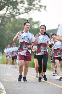 BIB: 6435, 6584, 693
                            <button type="button" onclick="openModal(6349747)" class="btn btn-primary btn-sm float-right btn-popup" data-toggle="modal" data-target=".modal-high-quality">
                        <i class="fas fa-shopping-cart"></i> Add to Cart
                    </button>
                                            <button type="button" onclick="isThisMe(6349747, true)" class="btn btn-success btn-sm float-right btn-popup btn-isme hidden" data-toggle="tooltip" data-placement="bottom" title="นี่คือรูปของคุณใช่ไหม คลิกที่นี่เพื่อเอาเข้าอัลบั้ม">
                        <i class="fas fa-plus"></i> Add to album
                    </button>
                    <button type="button" onclick="isThisMe(6349747, false)" class="btn btn-warning btn-sm float-right btn-popup btn-isnotme hidden">
                        <i class="fas fa-ban"></i> Remove from album
                    </button>