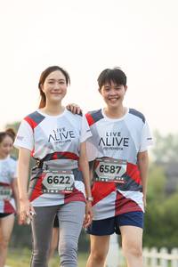 BIB: 6587, 6622
                            <button type="button" onclick="openModal(6350091)" class="btn btn-primary btn-sm float-right btn-popup" data-toggle="modal" data-target=".modal-high-quality">
                        <i class="fas fa-shopping-cart"></i> Add to Cart
                    </button>
                                            <button type="button" onclick="isThisMe(6350091, true)" class="btn btn-success btn-sm float-right btn-popup btn-isme hidden" data-toggle="tooltip" data-placement="bottom" title="นี่คือรูปของคุณใช่ไหม คลิกที่นี่เพื่อเอาเข้าอัลบั้ม">
                        <i class="fas fa-plus"></i> Add to album
                    </button>
                    <button type="button" onclick="isThisMe(6350091, false)" class="btn btn-warning btn-sm float-right btn-popup btn-isnotme hidden">
                        <i class="fas fa-ban"></i> Remove from album
                    </button>