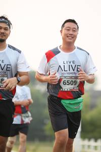 BIB: 6509
                            <button type="button" onclick="openModal(6348587)" class="btn btn-primary btn-sm float-right btn-popup" data-toggle="modal" data-target=".modal-high-quality">
                        <i class="fas fa-shopping-cart"></i> Add to Cart
                    </button>
                                            <button type="button" onclick="isThisMe(6348587, true)" class="btn btn-success btn-sm float-right btn-popup btn-isme hidden" data-toggle="tooltip" data-placement="bottom" title="นี่คือรูปของคุณใช่ไหม คลิกที่นี่เพื่อเอาเข้าอัลบั้ม">
                        <i class="fas fa-plus"></i> Add to album
                    </button>
                    <button type="button" onclick="isThisMe(6348587, false)" class="btn btn-warning btn-sm float-right btn-popup btn-isnotme hidden">
                        <i class="fas fa-ban"></i> Remove from album
                    </button>