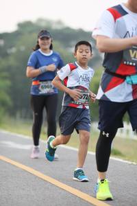 BIB: 6969
                            <button type="button" onclick="openModal(6349265)" class="btn btn-primary btn-sm float-right btn-popup" data-toggle="modal" data-target=".modal-high-quality">
                        <i class="fas fa-shopping-cart"></i> Add to Cart
                    </button>
                                            <button type="button" onclick="isThisMe(6349265, true)" class="btn btn-success btn-sm float-right btn-popup btn-isme hidden" data-toggle="tooltip" data-placement="bottom" title="นี่คือรูปของคุณใช่ไหม คลิกที่นี่เพื่อเอาเข้าอัลบั้ม">
                        <i class="fas fa-plus"></i> Add to album
                    </button>
                    <button type="button" onclick="isThisMe(6349265, false)" class="btn btn-warning btn-sm float-right btn-popup btn-isnotme hidden">
                        <i class="fas fa-ban"></i> Remove from album
                    </button>