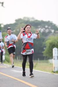 BIB: 6906
                            <button type="button" onclick="openModal(6349668)" class="btn btn-primary btn-sm float-right btn-popup" data-toggle="modal" data-target=".modal-high-quality">
                        <i class="fas fa-shopping-cart"></i> Add to Cart
                    </button>
                                            <button type="button" onclick="isThisMe(6349668, true)" class="btn btn-success btn-sm float-right btn-popup btn-isme hidden" data-toggle="tooltip" data-placement="bottom" title="นี่คือรูปของคุณใช่ไหม คลิกที่นี่เพื่อเอาเข้าอัลบั้ม">
                        <i class="fas fa-plus"></i> Add to album
                    </button>
                    <button type="button" onclick="isThisMe(6349668, false)" class="btn btn-warning btn-sm float-right btn-popup btn-isnotme hidden">
                        <i class="fas fa-ban"></i> Remove from album
                    </button>